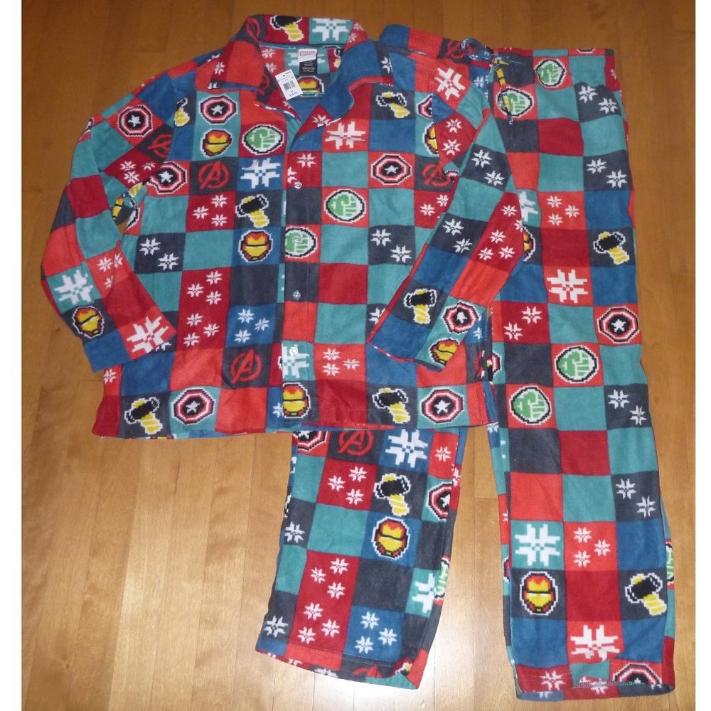 Mens Fleece MARVEL AVENGERS Pajama Set Size LARGE 36/38  Shirt Pants NWT Icons